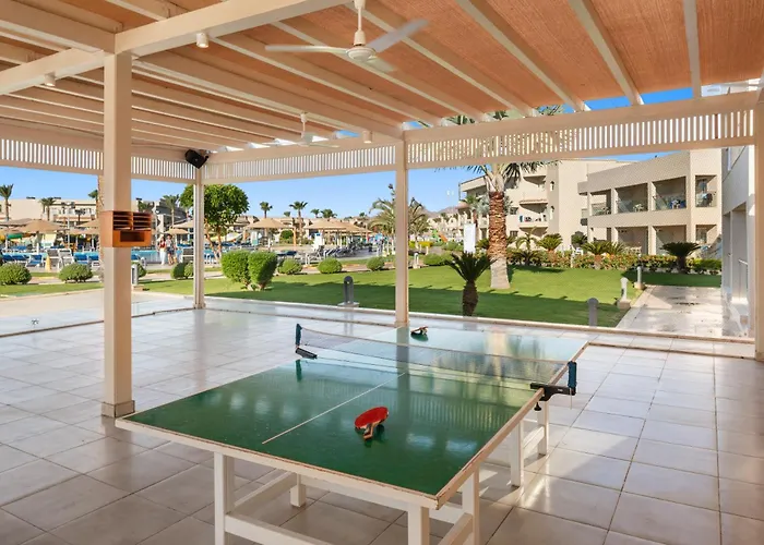 Üdülőközpont Pickalbatros Royal Moderna "aqua Park" 5*