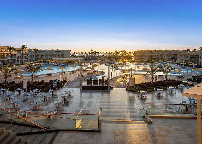 Pickalbatros Royal Moderna "aqua Park" Resort 5*